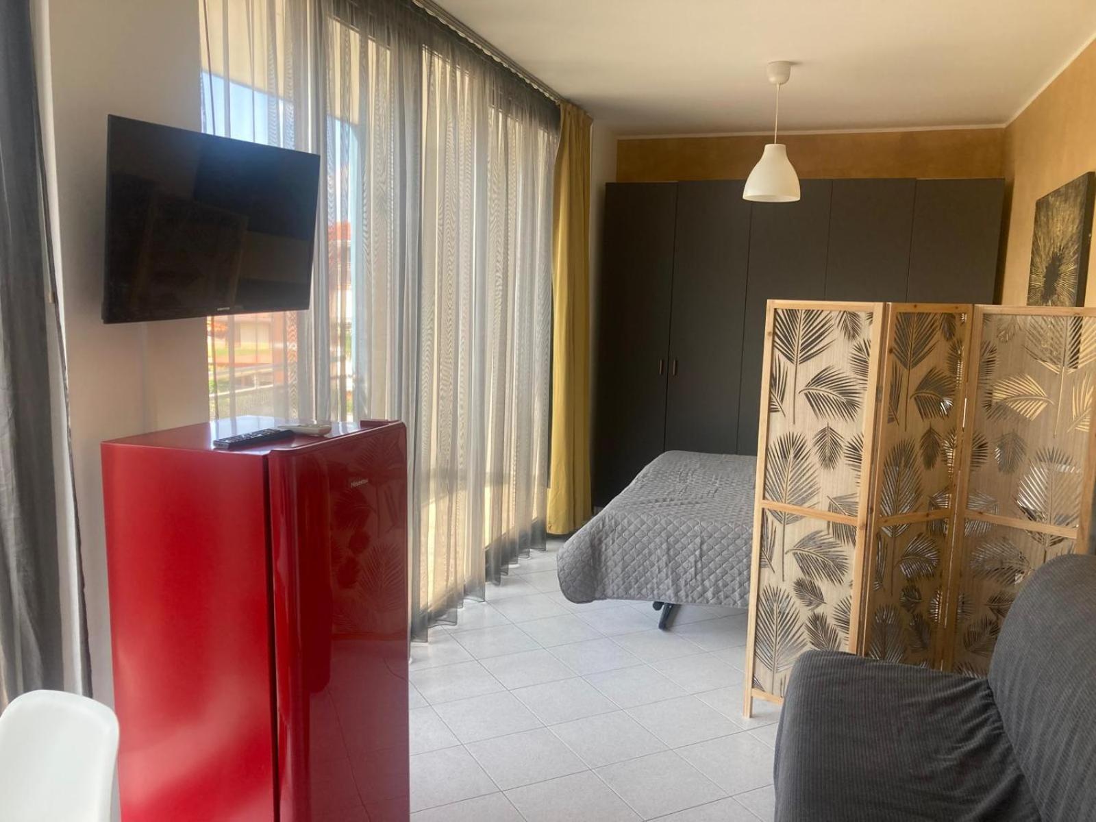 Gerenzano Apartments Bagian luar foto